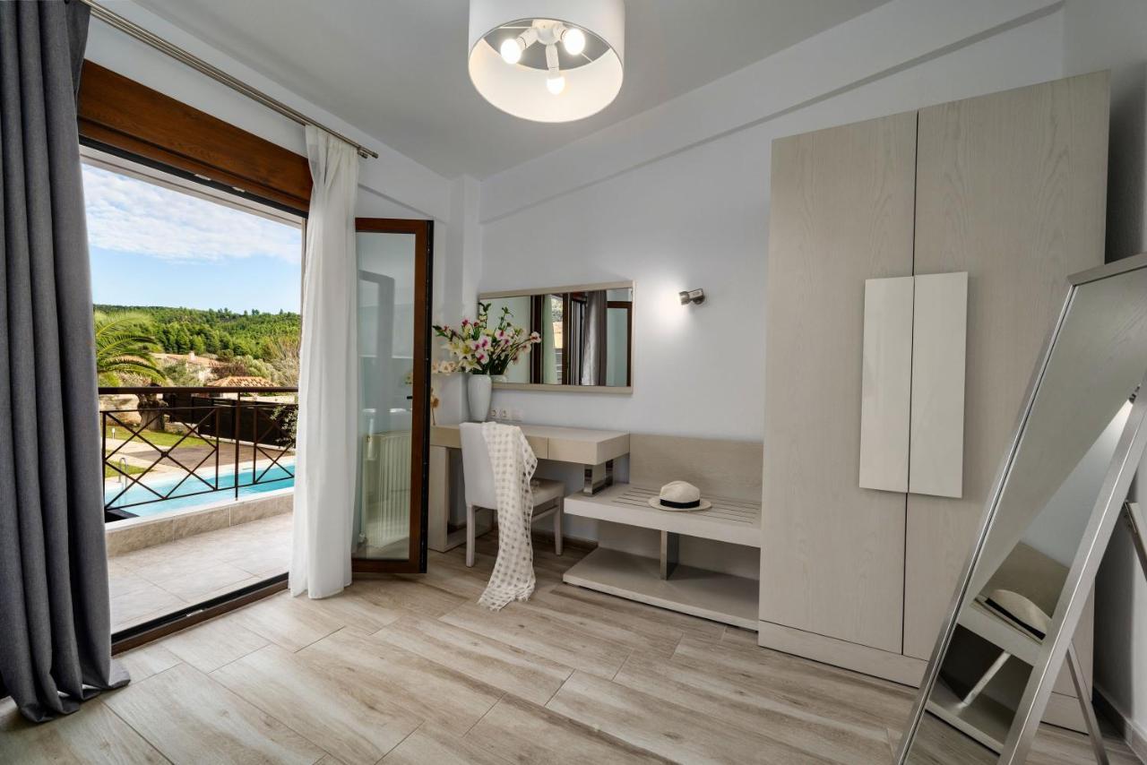 Palmrise Luxury Villas By Travel Pro Services - Nea Skioni Halkidiki 外观 照片