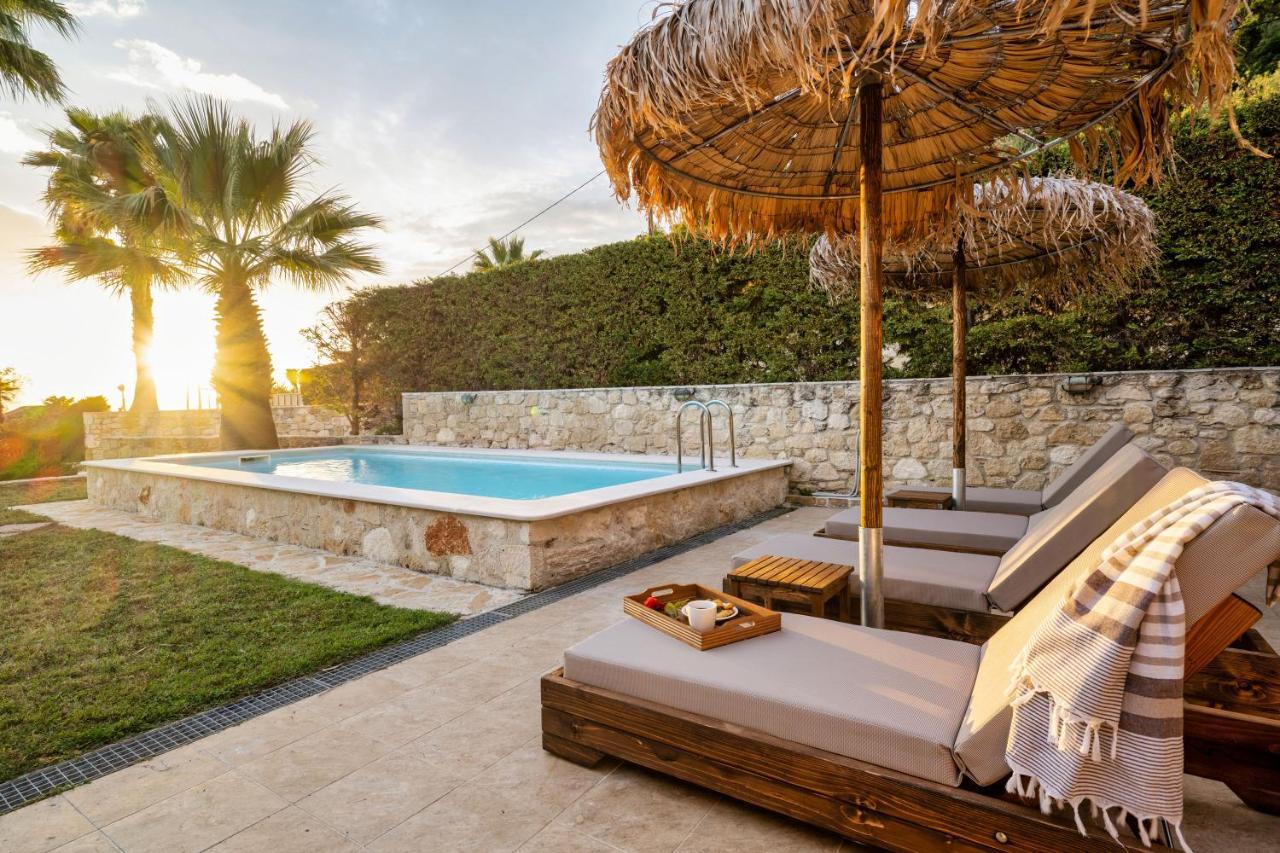 Palmrise Luxury Villas By Travel Pro Services - Nea Skioni Halkidiki 外观 照片
