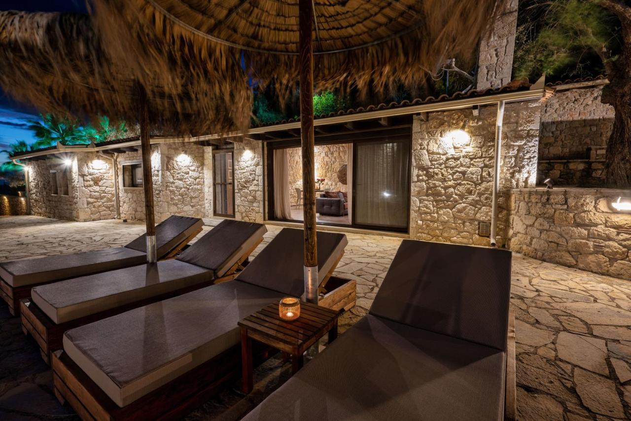 Palmrise Luxury Villas By Travel Pro Services - Nea Skioni Halkidiki 外观 照片